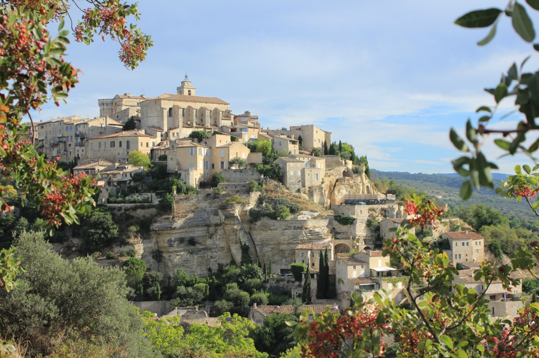 gordes-1